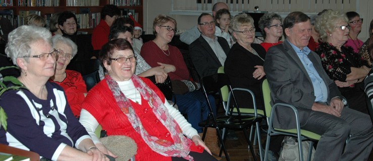 Muzyczne Mikołajki wśród książek - Zdjęcie główne
