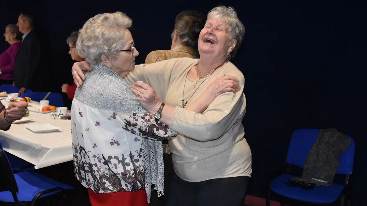 Gostyńscy seniorzy dowiedzieli się o rezygnacji. Pożegnał się, podziękował, złożył życzenia. Obiecał pomoc i odwiedziny - Zdjęcie główne