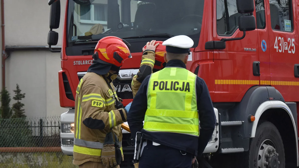 Ciało schorowanego mężczyzny w mieszkaniu w Gostyniu. Interweniowała policja - Zdjęcie główne