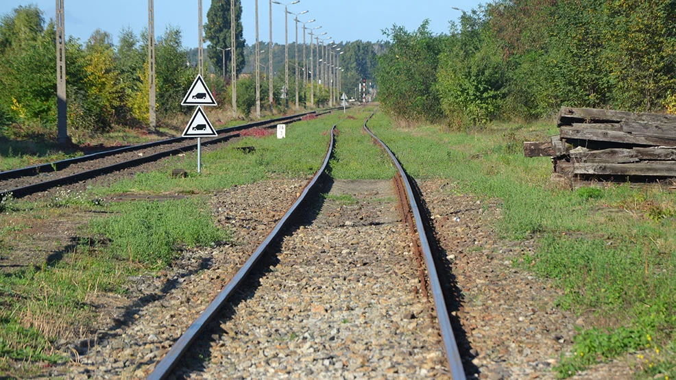 Wkrótce z Gostynia do Leszna  pojedziemy pociągiem? 11 miliardów rząd przeznacza na reaktywację linii kolejowych  - Zdjęcie główne