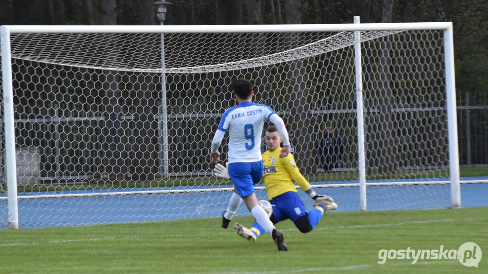 Kania Gostyń - Wiara Lecha Poznań 3 : 1