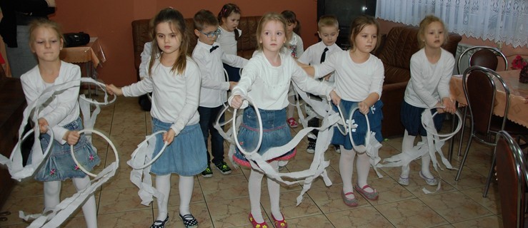 Alleluja od przedszkolaków dla seniorów - Zdjęcie główne