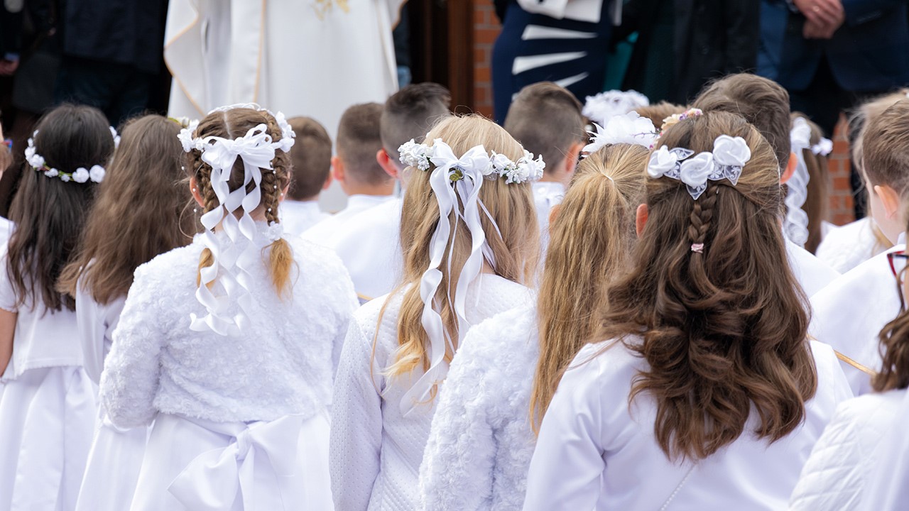 Karuzela z komuniami w powiecie gostyńskim... - Zdjęcie główne