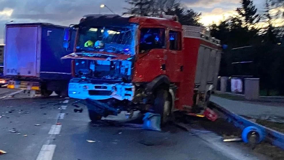 Zgodnie z tradycją dla zmarłych z OSP Czernikowo strażacy włączą syreny i światła - Zdjęcie główne