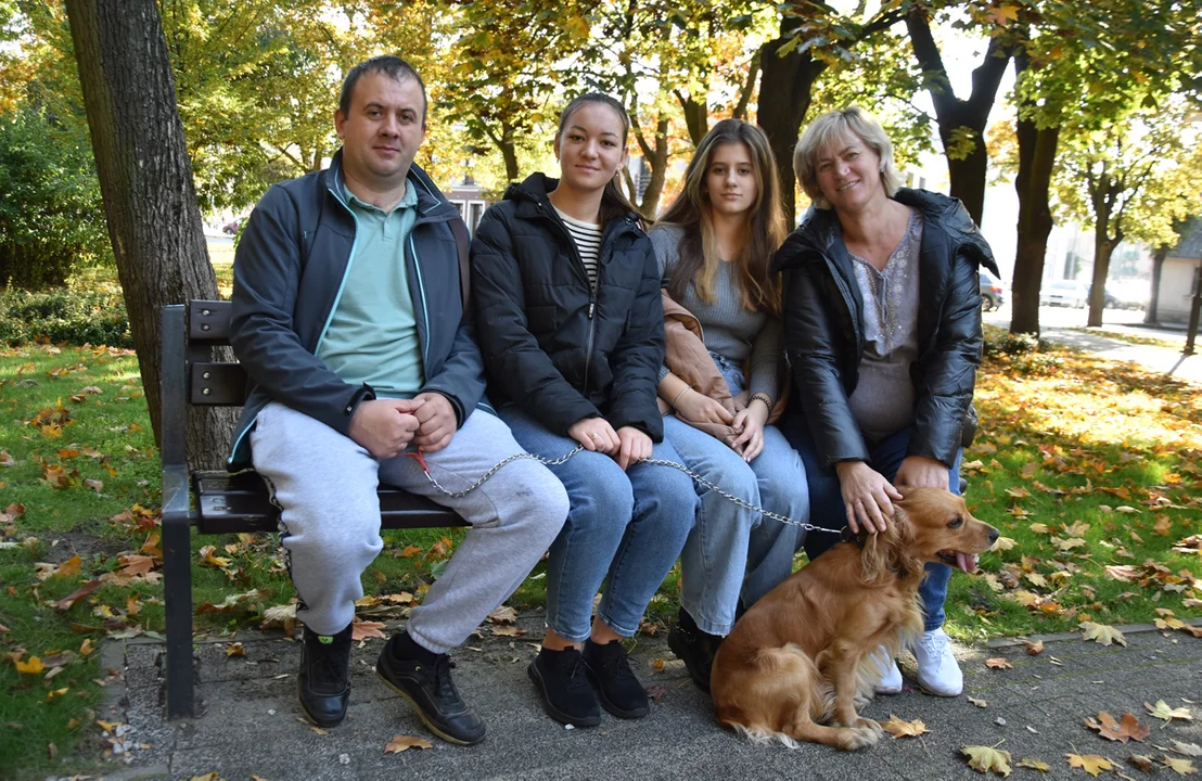 Czteroosobowa rodzina z Kazachstanu dotarła do Gostynia. Miasto ich urzekło - Zdjęcie główne