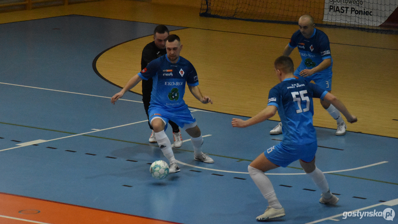 Piast Poniec - Futsal Rawicz 7 : 4
