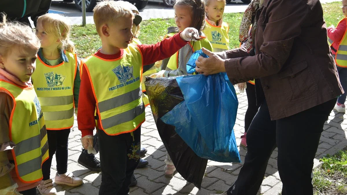 Wielkie sprzątanie gminy Gostyń. Finał akcji "Sprzątanie świata łączy ludzi" już w ten weekend - Zdjęcie główne