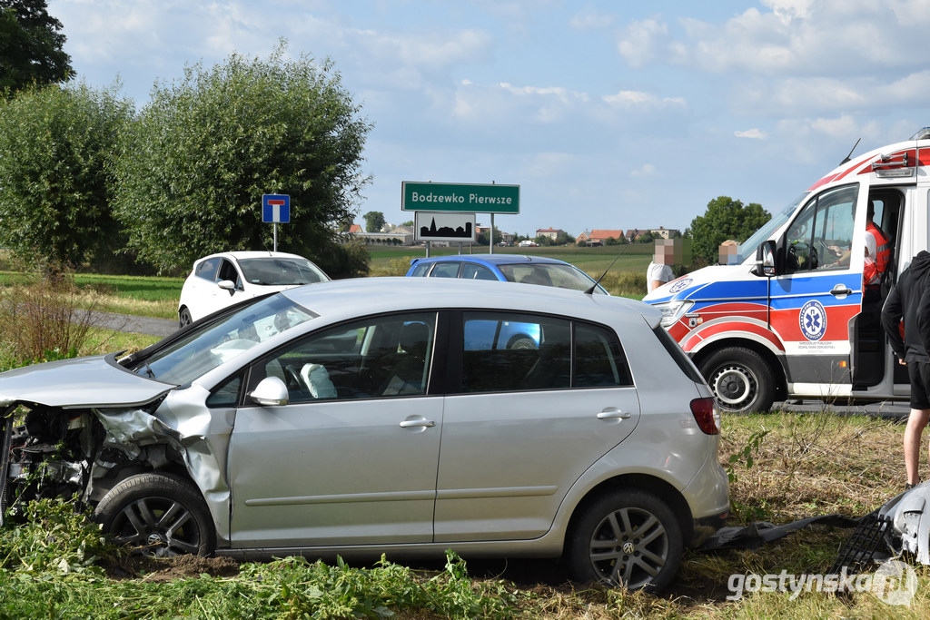 W zderzeniu brały udział 2 pojazdy