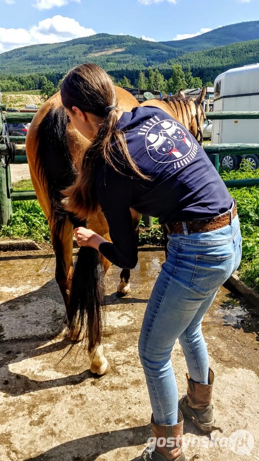Międzynarodowe Mistrzostwa Polski Western i Rodeo w Karpaczu odbywają się na terenie rancza i miasteczka o wdzięcznej nazwie Western City