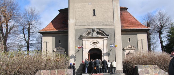 Włamanie do kościoła w Kunowie! Świadkowie poszukiwani - Zdjęcie główne