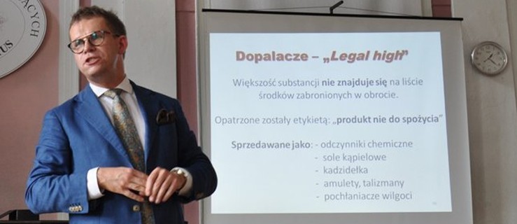 Nauczyciele i kuratorzy też chcą wiedzieć więcej o dopalaczach - Zdjęcie główne