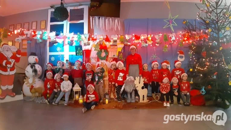 Czerwone czapeczki zwalniały od pytania