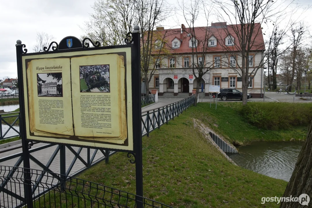 Krobia. – Informacje dotyczące tego czym był tzw. gród wklęsły, gród stożkowy, zamek, kasztelania itp. można znaleźć w internecie. Można spokojnie w 15-20 minut zdobyć podstawową wiedzę - mówi archeolog Łukasz Lisiecki