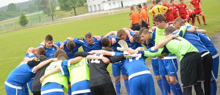 Pierwsza wiosenna wygrana juniorów - Zdjęcie główne