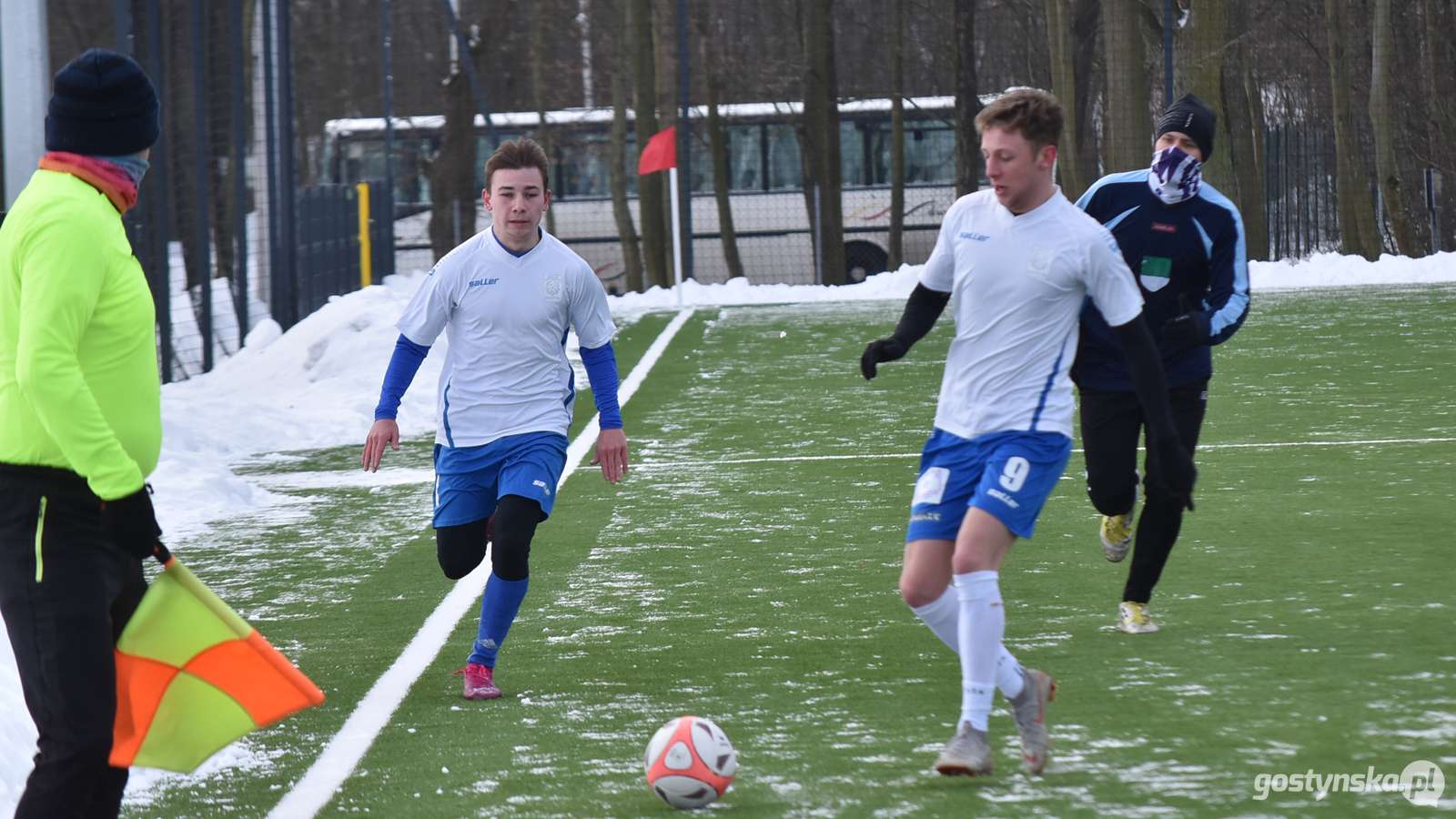 Kania Gostyń - Wisła Borek Wlkp. 6 : 0