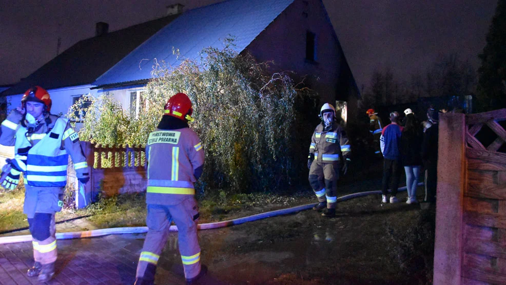 Widział ból i smutek na twarzy swojego taty. W pożarze stracił dom. Dziś organizuje dla niego pomoc - Zdjęcie główne