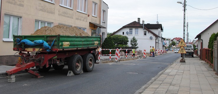 Wybudowali zatokę parkingową dla rodziców - Zdjęcie główne