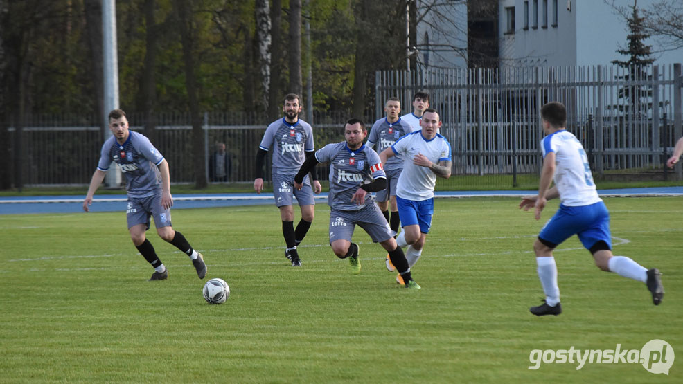 Kania Gostyń - Wiara Lecha Poznań 3 : 1