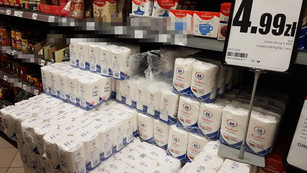 Akcja „drogi cukier” w Gostyniu. Klienci wpadli w "białe szaleństwo”. W sklepach limity i puste półki - Zdjęcie główne