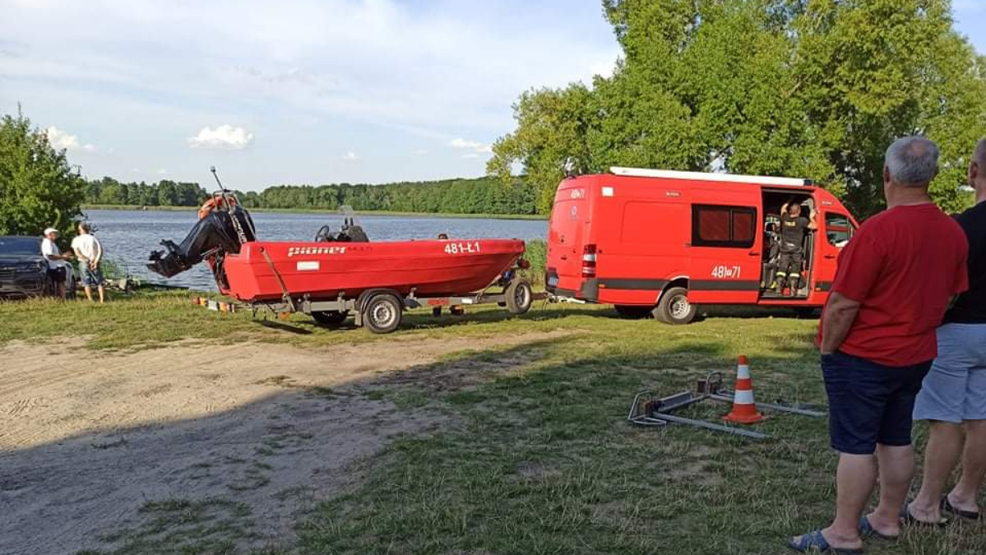 Utonął w jeziorze w Cichowie. Było przed nim całe życie... - Zdjęcie główne