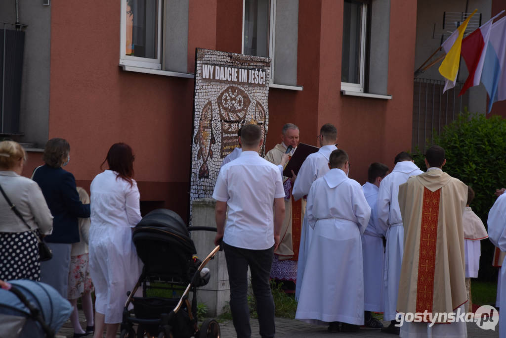 Przed tak wielkim Sakramentem upadajmy wszyscy wraz. Uroczystość Bożego Ciała w Gostyniu