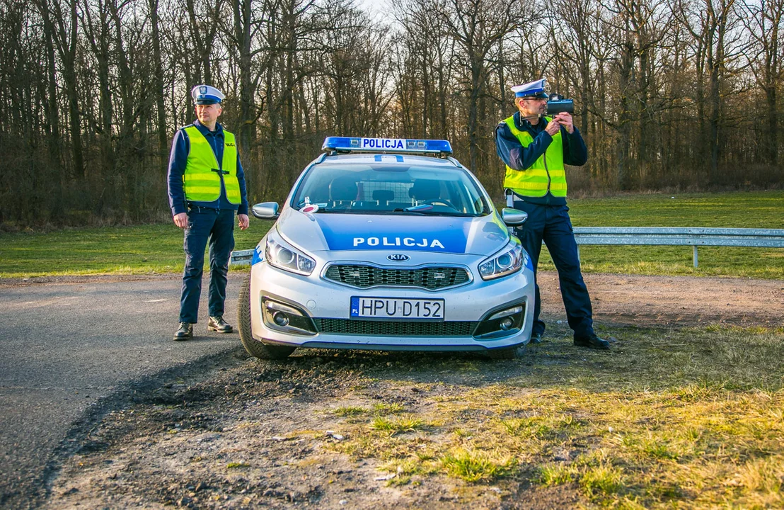 26- letni kierowca BMW niechlubnym rekordzistą. Przy jednej kontroli zdobył 28 punktów karnych i stracił 6.500 zł - Zdjęcie główne