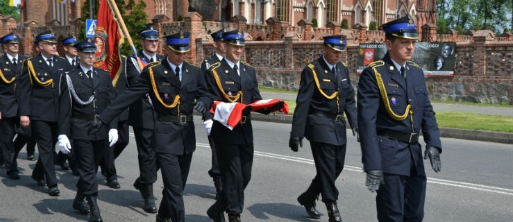 Być strażakiem - to wciąż niezwykłe wyzwanie - Zdjęcie główne