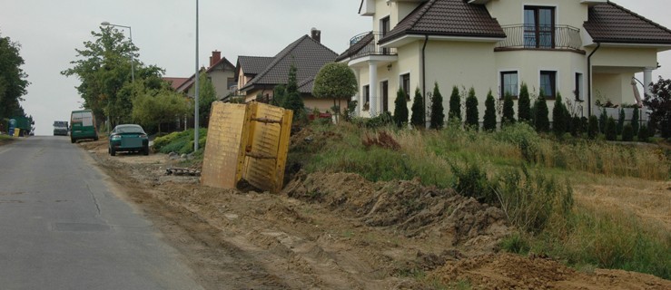 Potrzebny ten chodnik, czy nie? - Zdjęcie główne