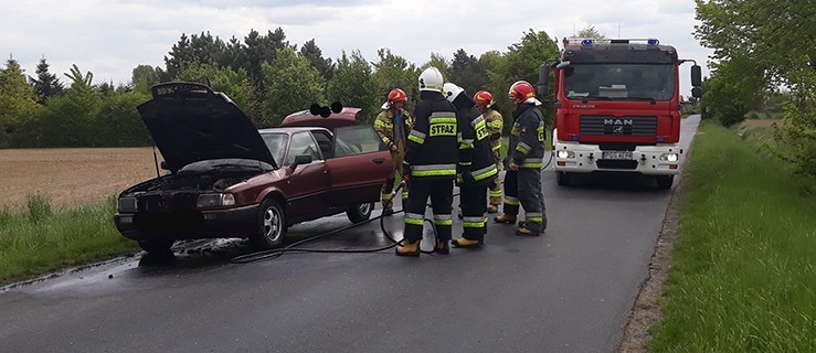 Zapalił się samochód - Zdjęcie główne