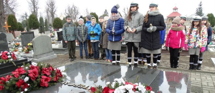 Harcerze uczcili pamięć powstańców - Zdjęcie główne