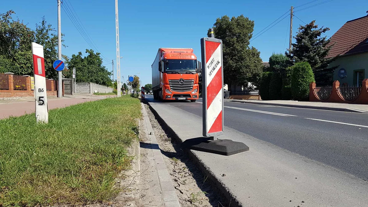 Wkrótce wznowiony będzie remont ul. Poznańskiej w Gostyniu. Czas na krawężniki. Będą utrudnienia w ruchu pojazdów - Zdjęcie główne