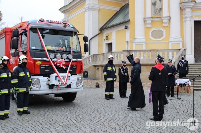 Minister wręczył strażakom kluczyki do nowego wozu - Zdjęcie główne