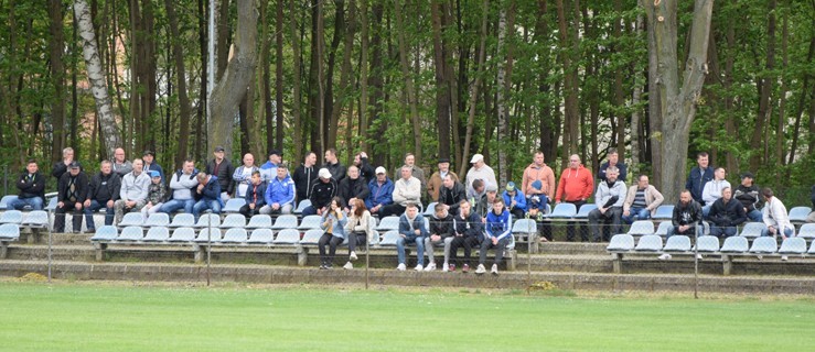 Derby Korona - Kania. Nie obyło się bez kontrowersji - Zdjęcie główne