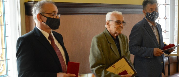 Tę nagrodę przyznało im środowisko, w którym żyją. Wśród radnych była pełna zgoda - Zdjęcie główne