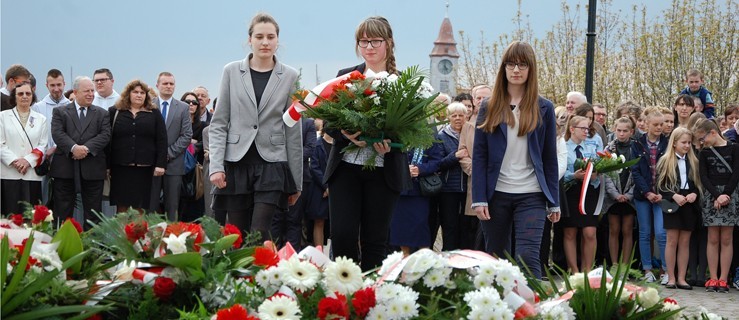 Kolejne pokolenia wciąż się do Konstytucji odwołują - Zdjęcie główne