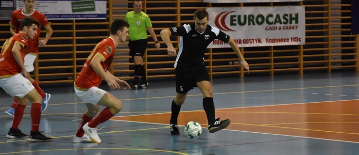 Futsal Gostyń kończy pierwszą rundę na pudle - Zdjęcie główne