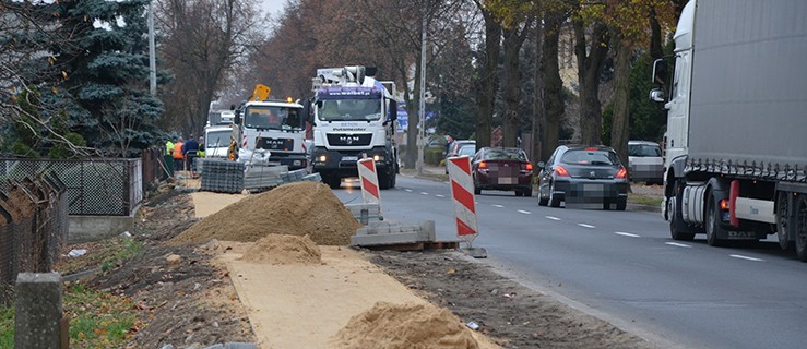 Powstaje chodnik, są utrudnienia - Zdjęcie główne