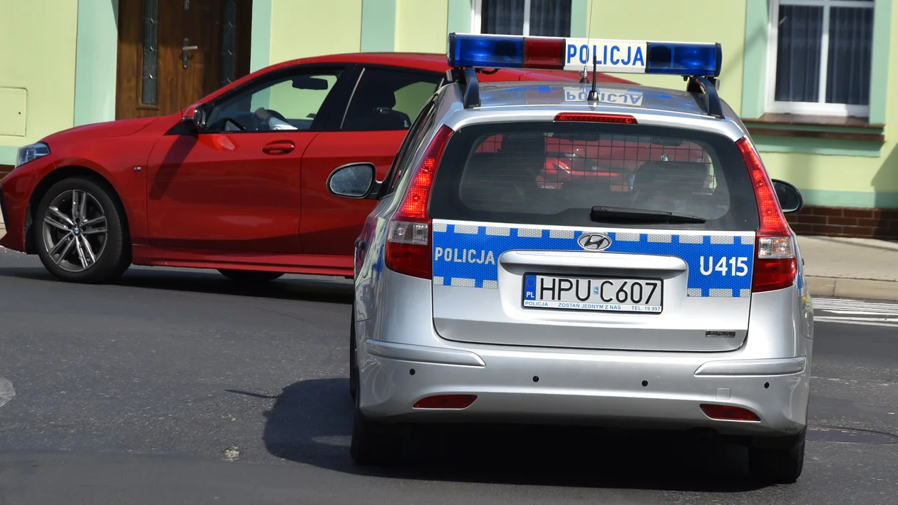 Trzy samochody zderzyły się w centrum Gostynia - Zdjęcie główne