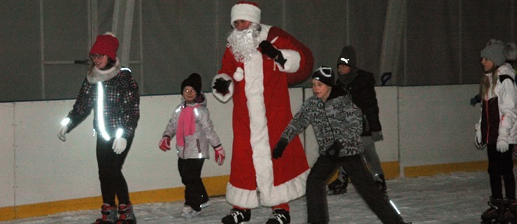 Mikołaj przyjechał na łyżwach - Zdjęcie główne