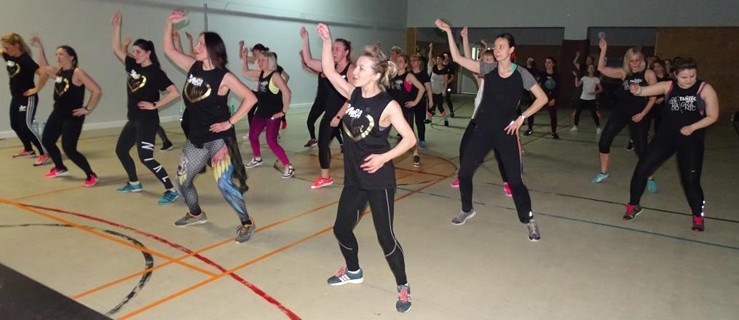 Taneczny trening w rytmach latino - Zdjęcie główne