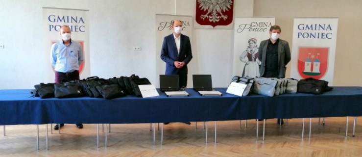 Dzięki nowym komputerom dołączą do koleżanek i kolegów w klasach - Zdjęcie główne