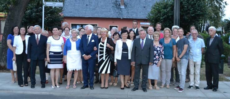 Ten skrawek ziemi, pozwoli nam zawsze o niej pamiętać - Zdjęcie główne