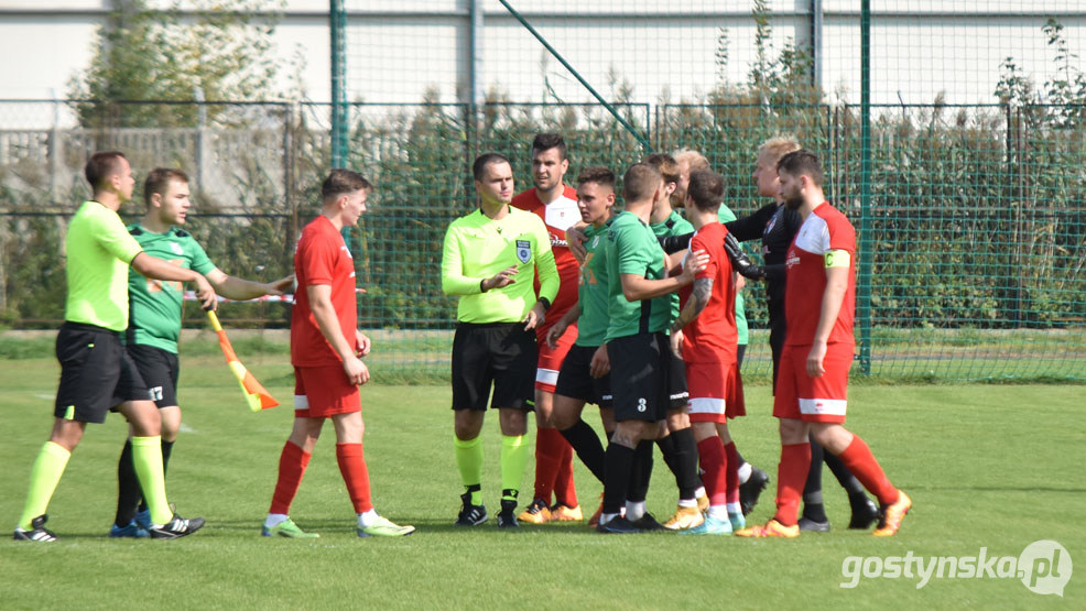 Piast Poniec - Pogoń Śmigiel 4 : 1