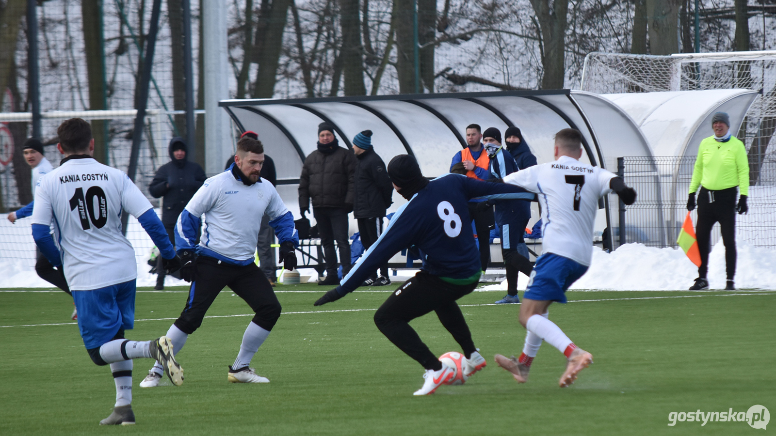 Kania Gostyń - Wisła Borek Wlkp. 6 : 0