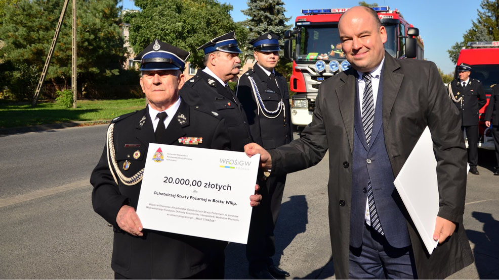 Strażacy ochotnicy z gmin Borek i Pogorzela się cieszą. Dostaną pieniądze - Zdjęcie główne