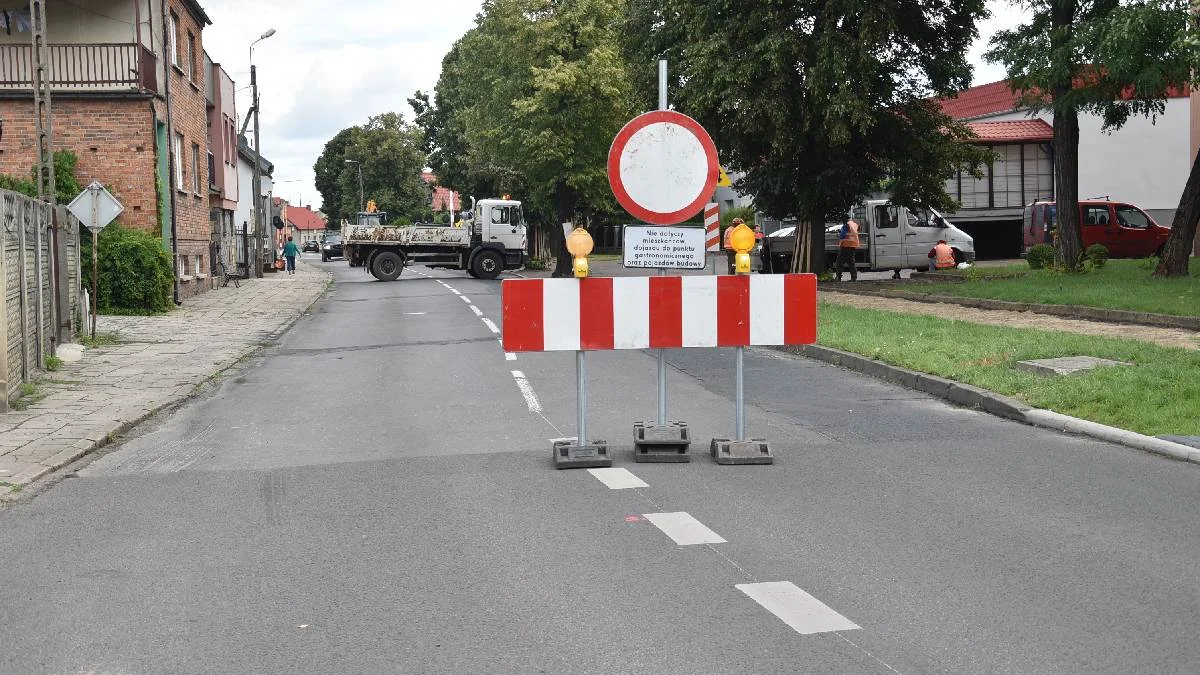 Przebudowa ulicy Bojanowskiej w Poniecu. Kierowców czekają objazdy - Zdjęcie główne