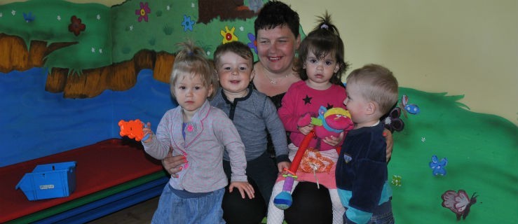 Mama w życiu, niania na etacie  - Zdjęcie główne