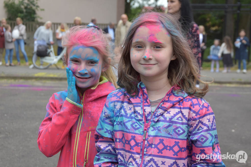 Gala Piosenki Przedszkolnej i Festiwal Kolorów Holi w Gostyniu