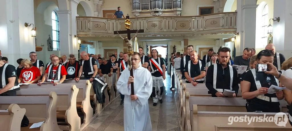 Gostyń. Motocykliści - pielgrzymi w parafii w Kunowie
