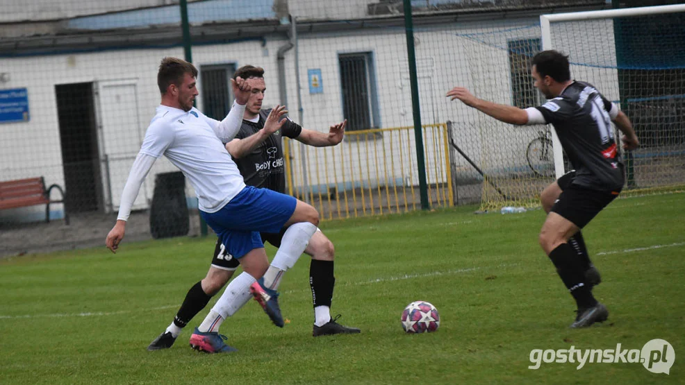 Korona Piaski - Tarnovia Tarnowo Podgórne 2 : 0